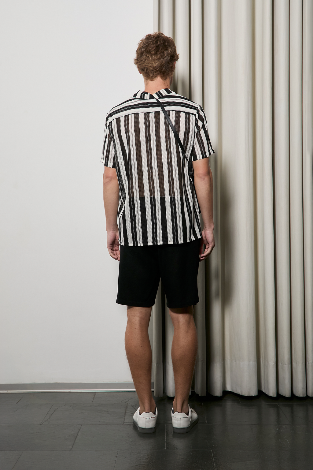 SHORT DE LINO PARA HOMBRE NEGRO DIEGO