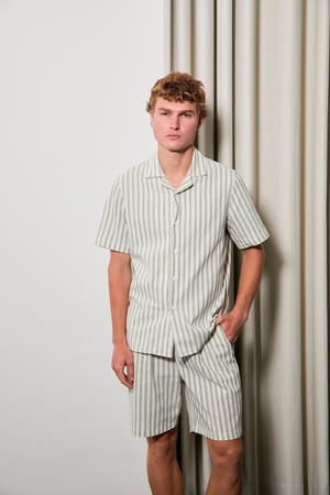 CAMISA MANGA CORTA DE LINO A RAYAS VERDE NOAH