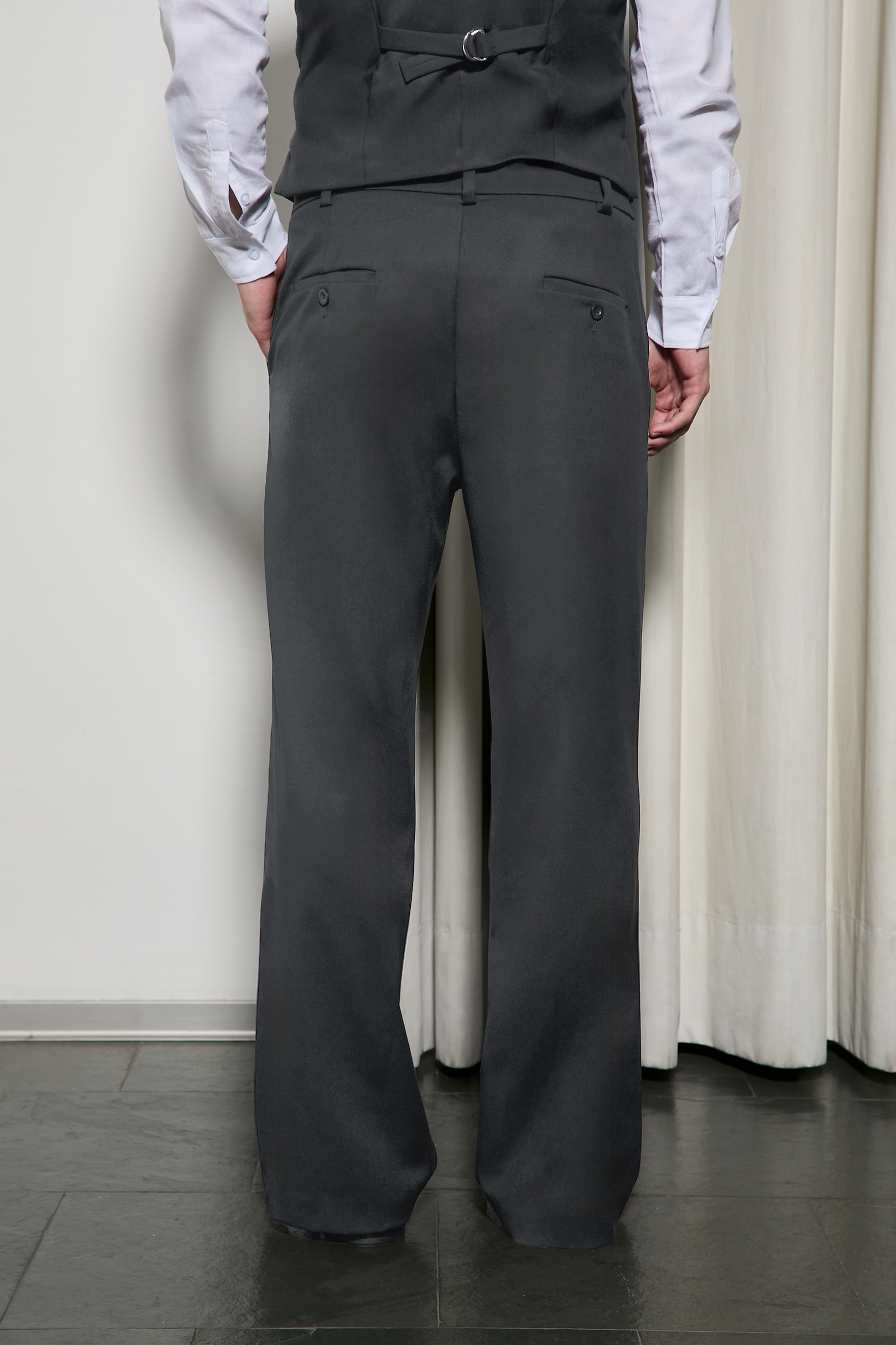 PALAZO DE VESTIR PARA HOMBRE PLOMO DARIO