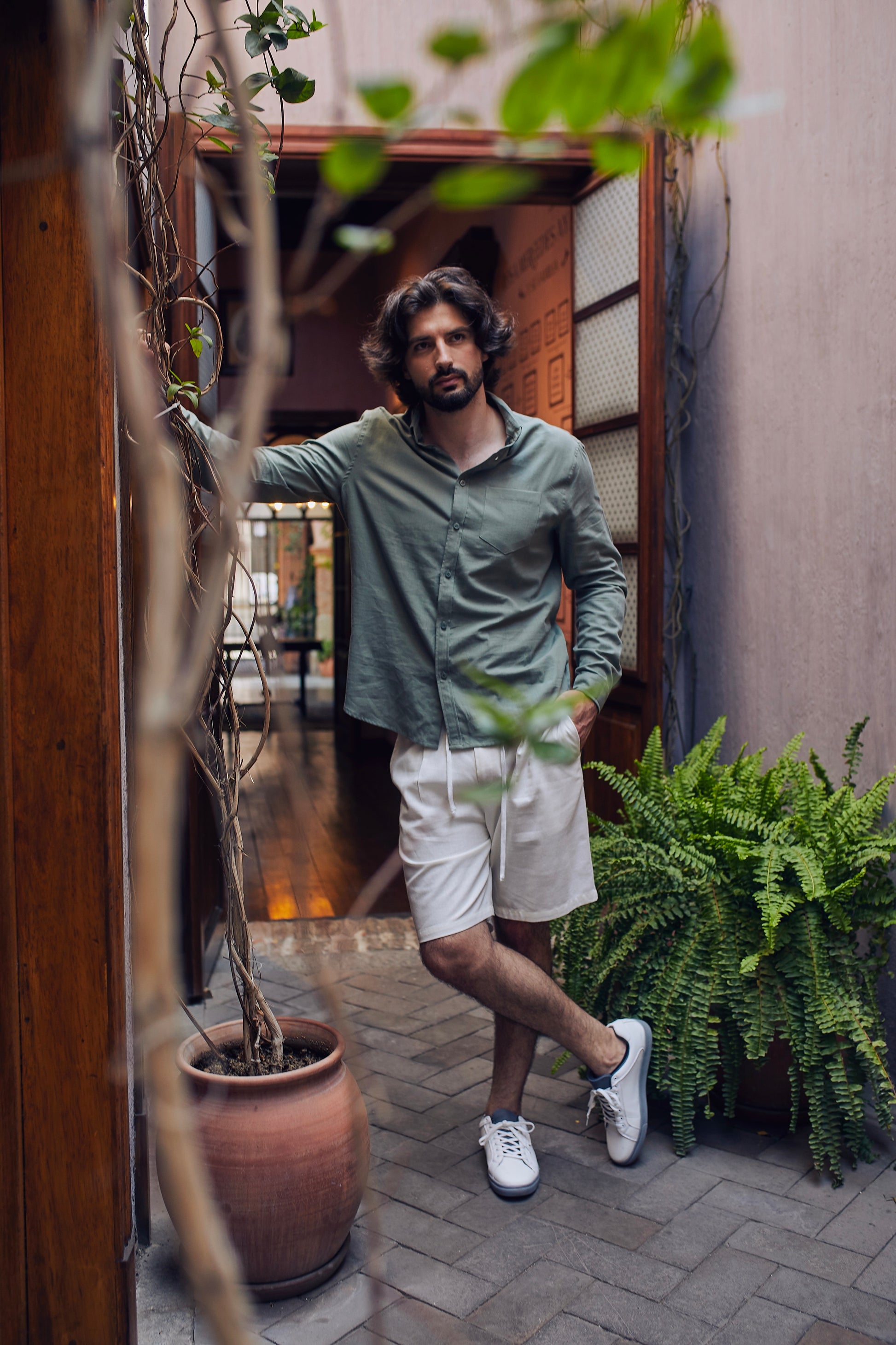 CAMISA DE LINO PARA HOMBRE MANGA LARGA LAIS OLIVO