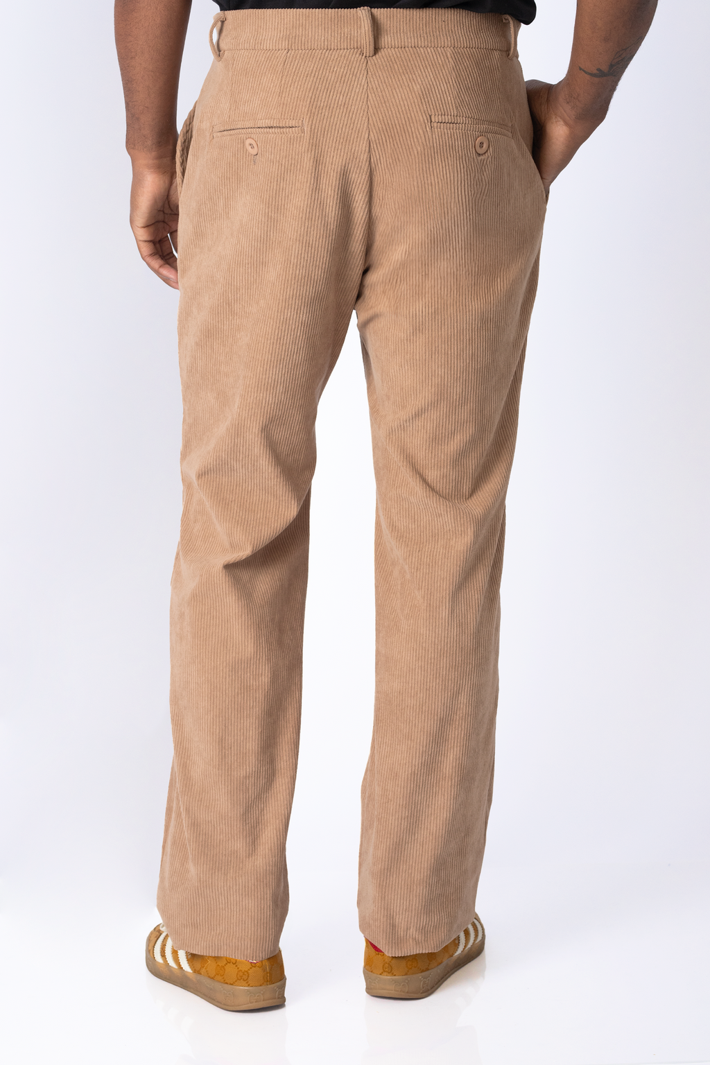PANTALÓN DE CORDUROY BEIGE REGULAR FIT PARA HOMBRE FABRIZIO
